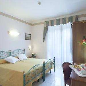 https://oriente-rome.it-romehotels.com
